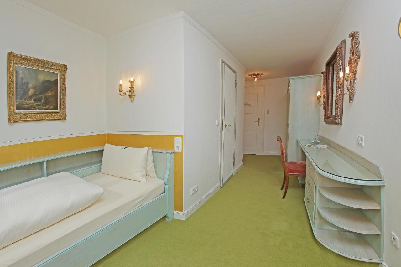 Hotel Rex Bad Wiessee Exteriör bild